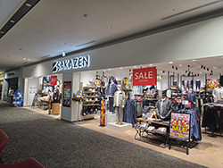 3月13日に開業した「サカゼン イオンモールつくば店」